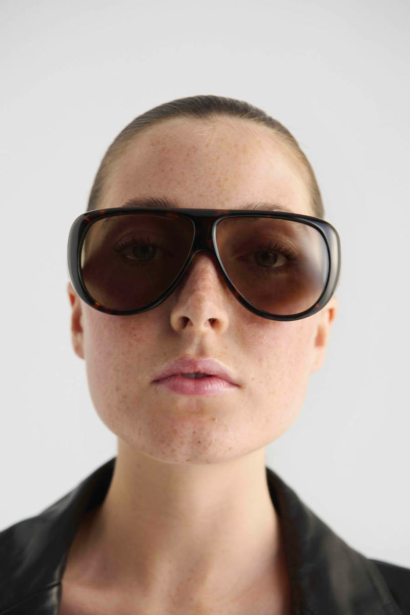 Gambia | Myrrh Acetate | Olive Lens | Port Tanger Sunglasses